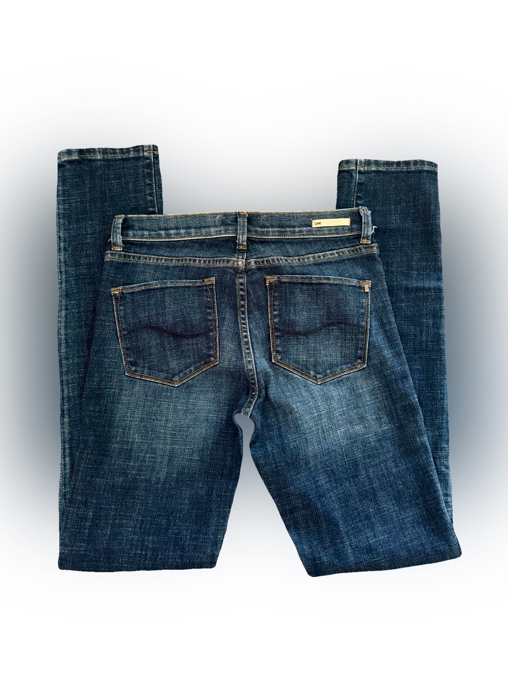 NWOT LEE MODERN SERIES AVERIE SKINNY TRUE-FIT DARK-WASH DENIM JEANS // SIZE 26✨